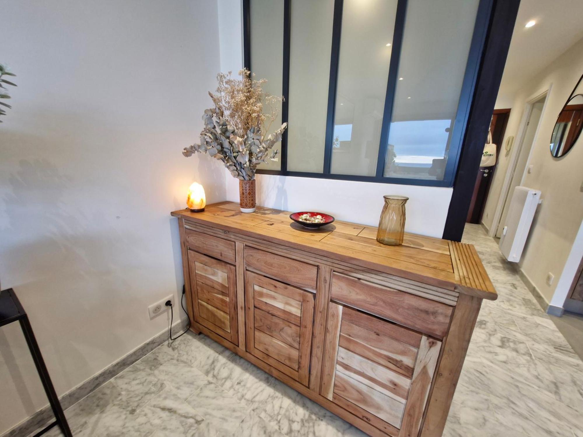 אנטיב Sunny And Cosy Sea View Studio מראה חיצוני תמונה