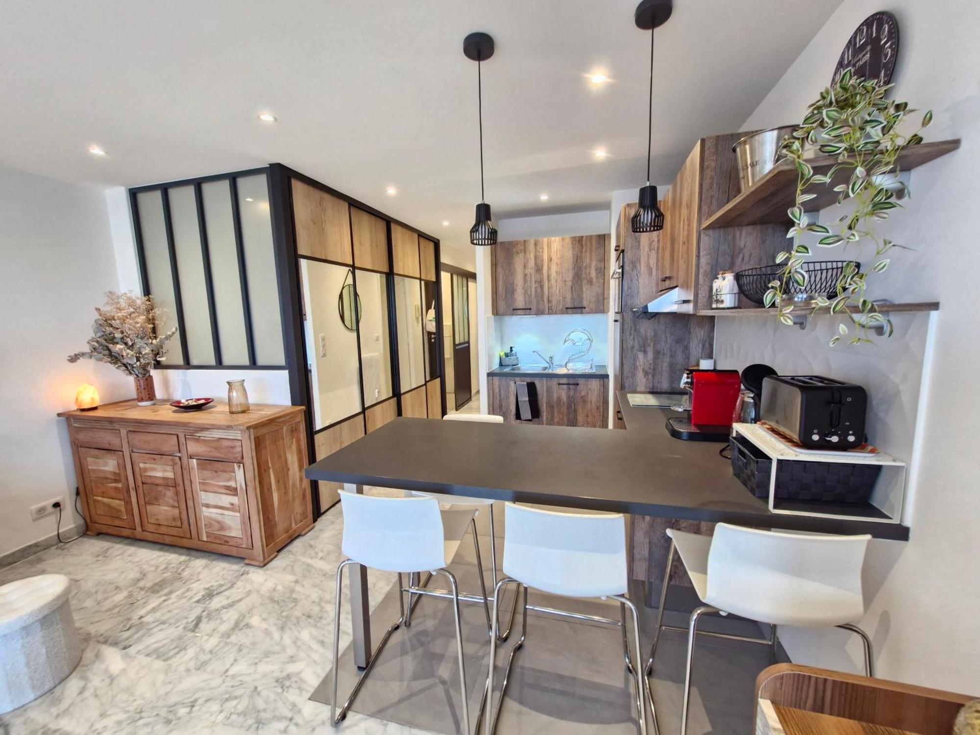 אנטיב Sunny And Cosy Sea View Studio מראה חיצוני תמונה